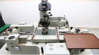 Tool Microscope